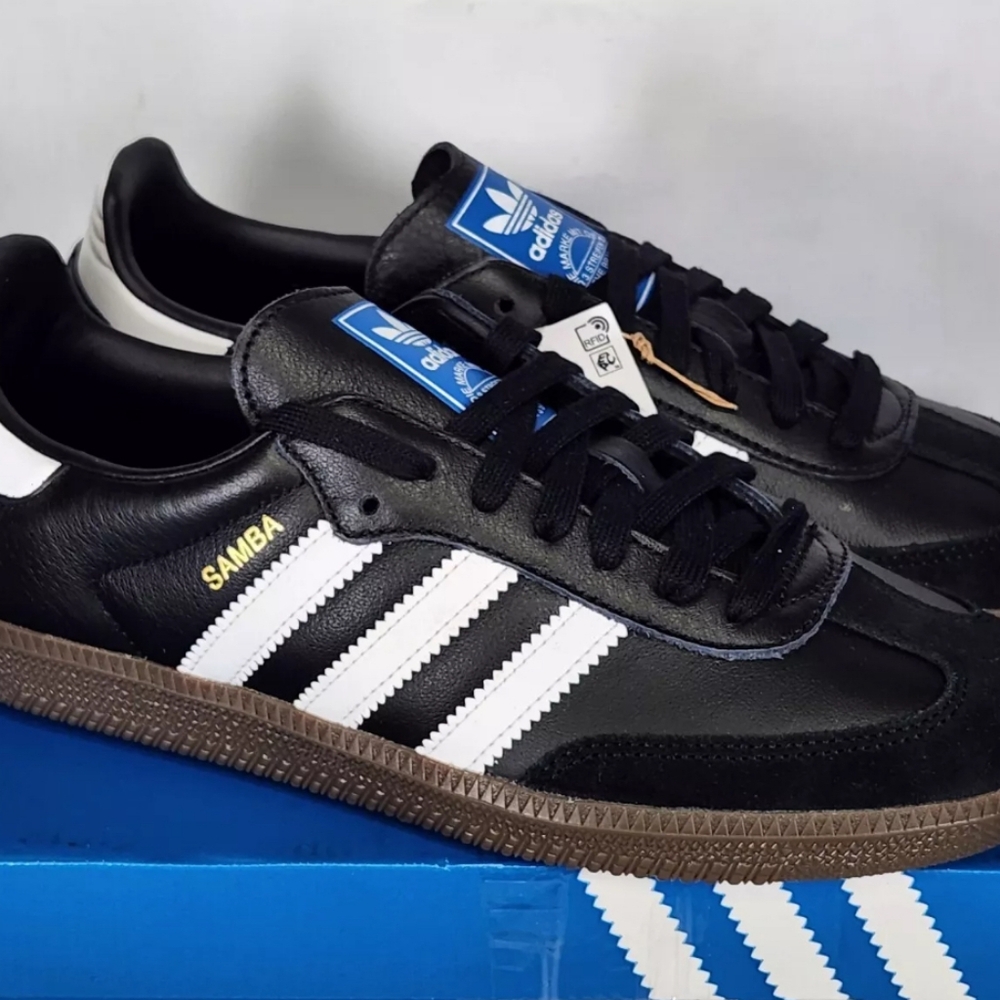 Women's Size 9 (UK 7.5) Adidas Samba Black White Gum - Picture 2 of 5